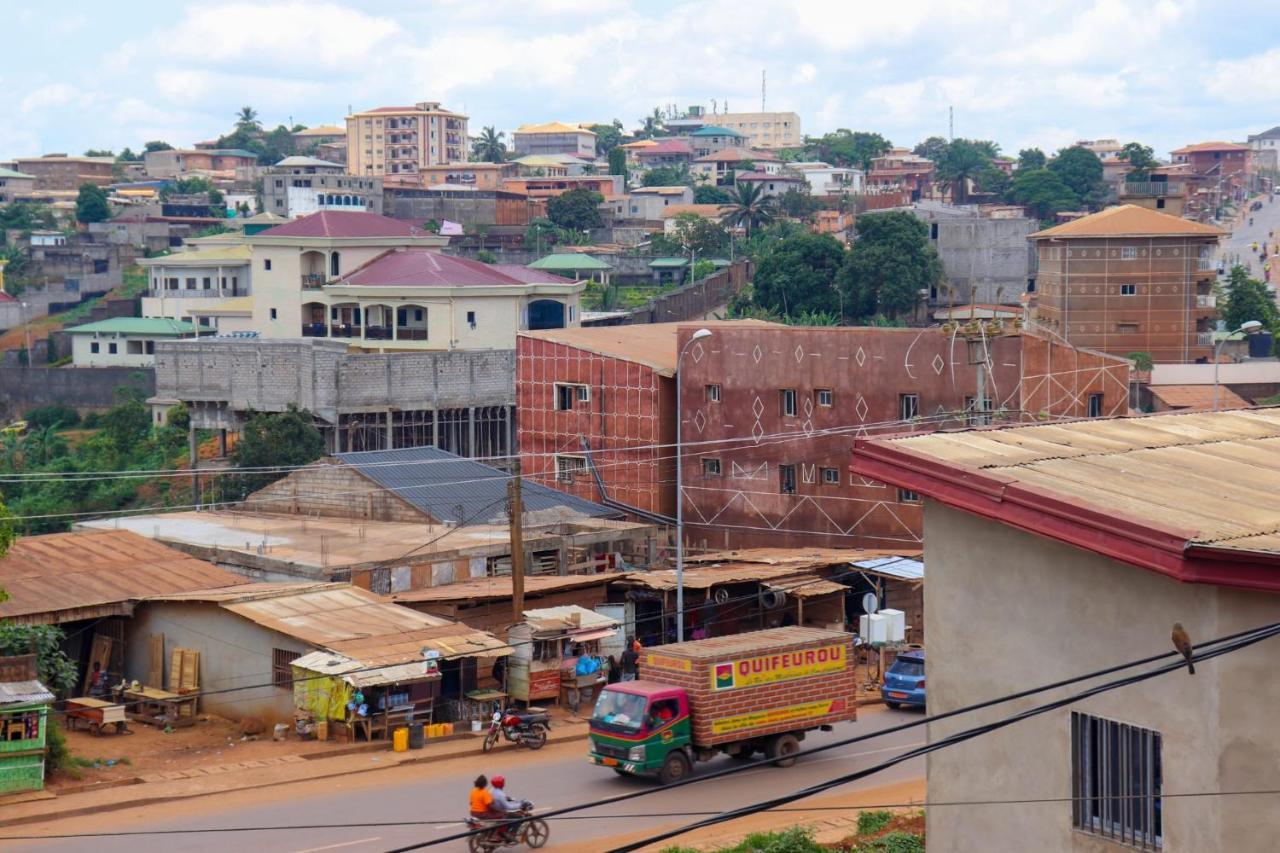 Britannia Hotel Cmr Yaoundé Екстериор снимка
