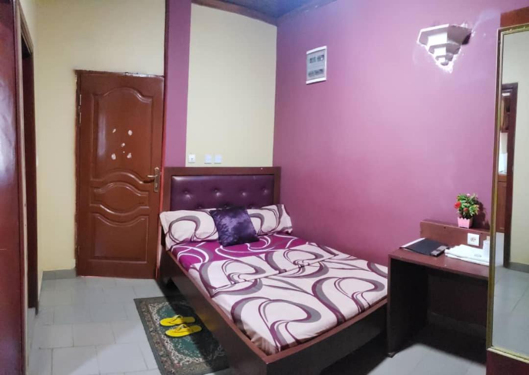 Britannia Hotel Cmr Yaoundé Екстериор снимка