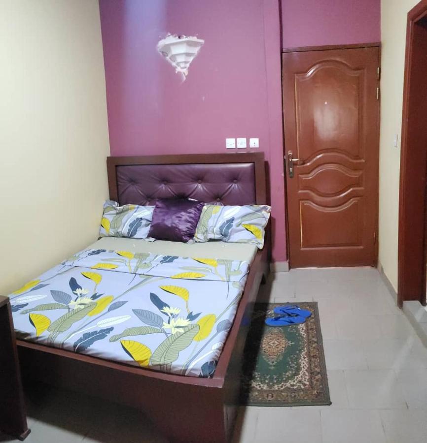 Britannia Hotel Cmr Yaoundé Екстериор снимка